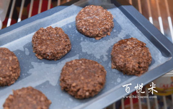 不用烤箱就能做的燕麥曲奇餅干,想要減肥的一定要來學(xué)